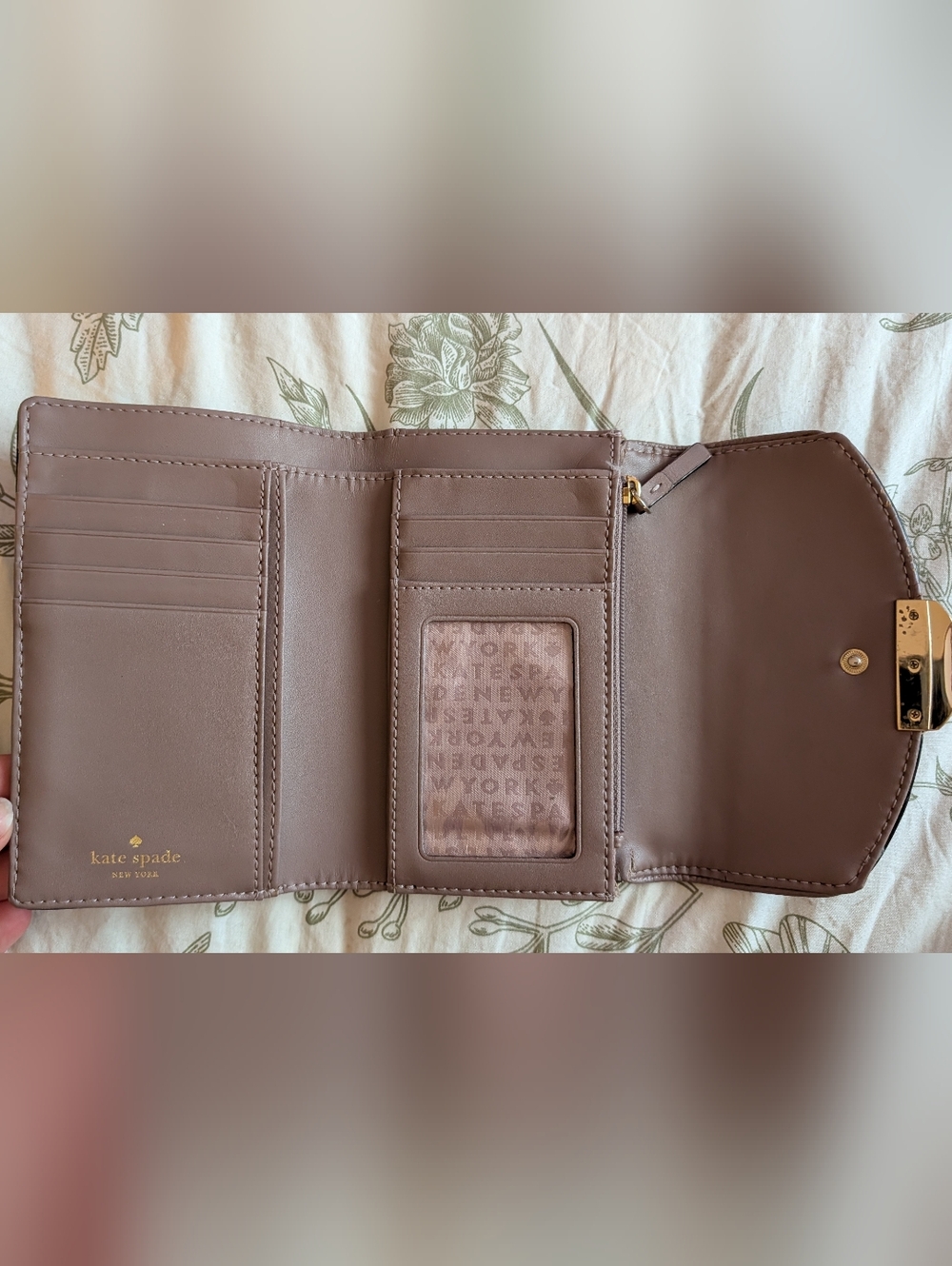 Kate Spade Wallet - Picture 3 of 5